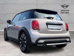 Mini Cooper 3-Door Cooper Exclusive - Image 2