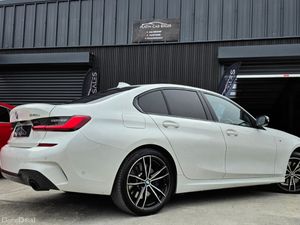 🔥 2020 BMW 330e M-Sport Plus Edition Auto - Image 4
