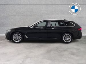 BMW 5-Series 530e SE Touring - Image 4