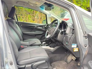 HONDA FIT 2019 LEATHER CRUISE CONTROL - Image 4