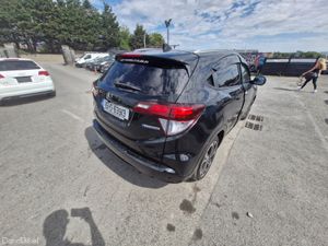 2015 Honda Vezel 1.5L Hybrid Low Miles Fresh Nct - Image 4