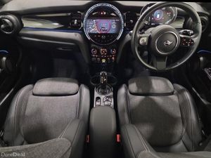 Mini Cooper Electric Level 2 - Image 4