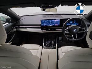 BMW 5-Series 530e M Sport Saloon - Image 4