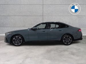 BMW 5-Series 530e M Sport Saloon - Image 3