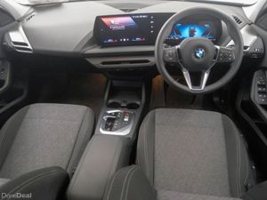 BMW 1-Series 120 Sport - Image 4
