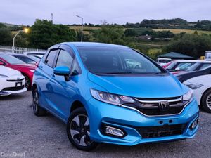 Honda Fit 4WD HYBRID L SENSING - Cruise Control - - Image 3