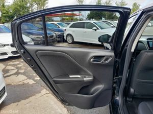 Honda Grace 1.5 Petrol HYBRID EX SPECIAL STYLE - A - Image 4