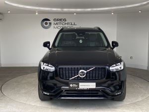 Volvo XC90 2022 - Image 2