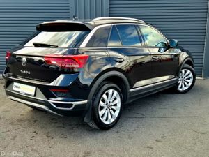 Volkswagen T-Roc SPORT 1.5 TSI MANUAL 6SPEED FWD 1 - Image 4