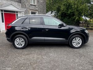 Volkswagen T-Roc 1.0TSI  Design - Image 2