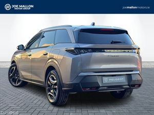 Peugeot 5008 New Model Allure. 73Kwh Electric. (7S - Image 2