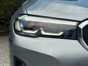 BMW 5-Series 2022 - Image 4