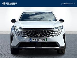 Peugeot 5008 B EV 73kwh 210hp Allure ** Amazing Va - Image 4