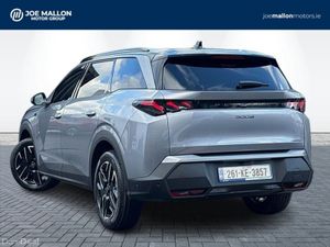 Peugeot 5008 1.2 MHEV 145bhp E-DCS6 GT Exclusive * - Image 3