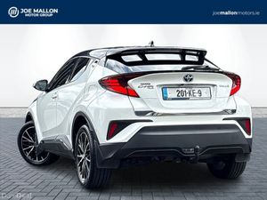 Toyota C-HR 1.8 HYBRID SOL - Image 3