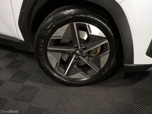 Hyundai Tucson Executive Ex Demo 1.6l Diesel Suv - Image 4