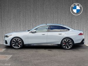 BMW 5-Series 530e M Sport Pro Saloon - Image 4