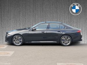 BMW 5-Series 530e M Sport Saloon - Image 4