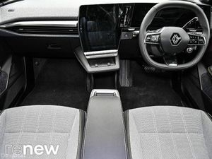 Renault Megane E-Tech Techno Comfort Range 220 Ele - Image 3