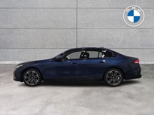 BMW 5-Series 530e M Sport Saloon - Image 4