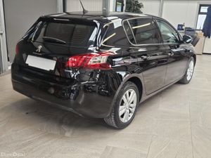 16 PEUGEOT 308 1.2 PETROL AUTOMATIC - Image 2