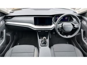 Skoda Octavia OCTAVIA SELECTION 1.5TSI 115HP WITH - Image 2