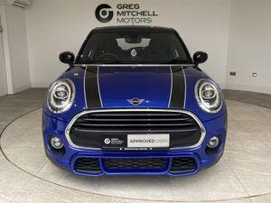 Mini Cooper 2019 - Image 2
