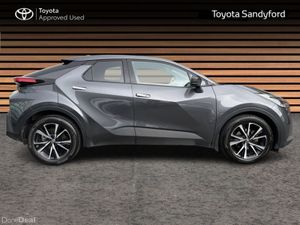 Toyota C-HR HYBRID SPORT // HEATED SEATS // APPLE - Image 3