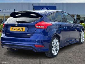 Ford Focus 1.0 EcoBoost 140 ST-Line Navigation 5dr - Image 4