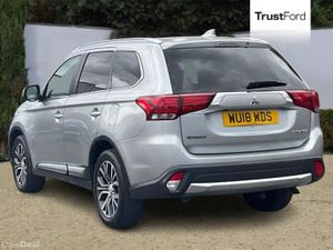 Mitsubishi Outlander 2.2 DI-D 4 5dr - Image 2