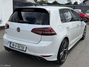 Volkswagen Golf R 292 BHP 4MOTION - Image 4