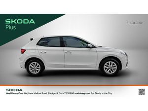 Skoda Fabia SELECTION 1.0MPI 80HP- F+R PARK ASSIST - Image 3