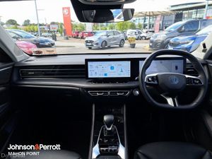 MG HS Exclusive / PLUG IN HYBRID **TOP SPEC** - Image 4