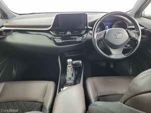 Toyota C-HR Top Spec G LED Edtion - Image 4