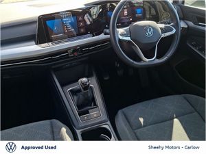 Volkswagen Golf 2.0 TDI 115HP Life - Image 2