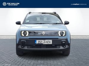 Renault 4 E-Tech Electric Techno 52KWH - Image 3