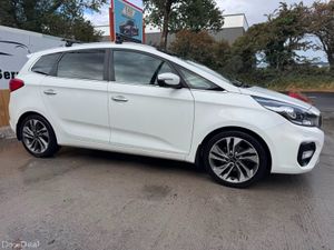 172 Kia Carens 1.7D GSE  High Spec 7 Seater - Image 2