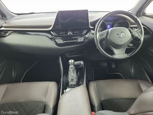 Toyota C-HR Top Spec G LED Edtion - Image 4