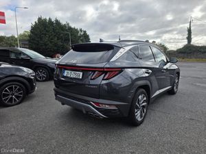 Hyundai Tucson IX35 EXECUTIVE PLUS 5DR DIESEL - Image 3
