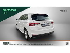 Skoda Fabia SELECTION 1.0MPI 80HP- F+R PARK ASSIST - Image 2