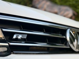 Volkswagen Tiguan R Line DSG 2.0 TDI 150 BHP - Image 3