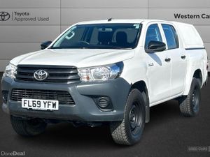 Toyota Hilux 2.4 D-4D Active 4WD Euro 6 4dr (3.5t) - Image 3