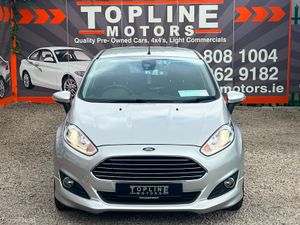 //STUNNING 1.0 ECO-BOAST//LOW KMS //AUTO//LIKE NEW - Image 2