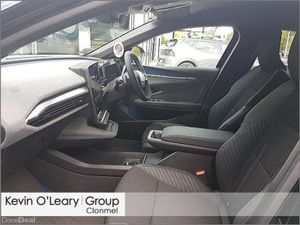 Renault Megane Megane techno esprit Alpine EV60 22 - Image 4