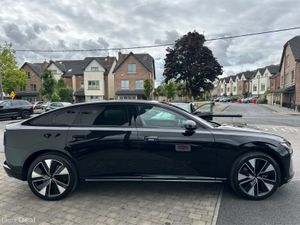 Volvo ES90 ES90 Single Motor Extended Range Plus-- - Image 4
