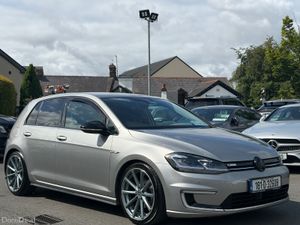 181 Volkswagen E-Golf Sport - Image 3