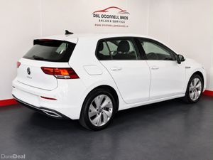 Volkswagen Golf S 2.0 TDI D7F 150HP 5DR A AUTO - Image 4