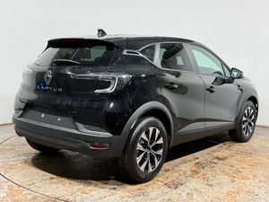 Renault Captur Hatchback Evolution - Image 3