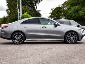 Mercedes-Benz CLA 250e AMG Premium Night Pack - Image 4
