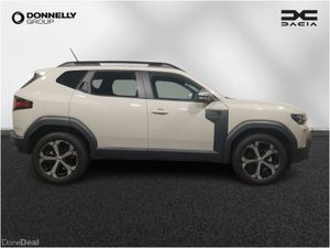 Dacia Duster Estate Journey - Image 3
